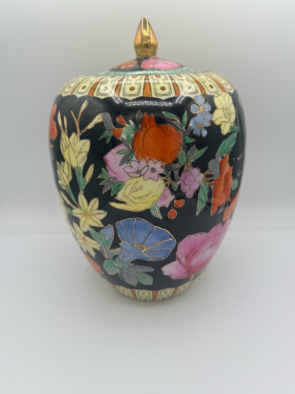 Vintage Chinese Famille Noire Lidded Ginger Jar Vase Chinoiserie Black Floral